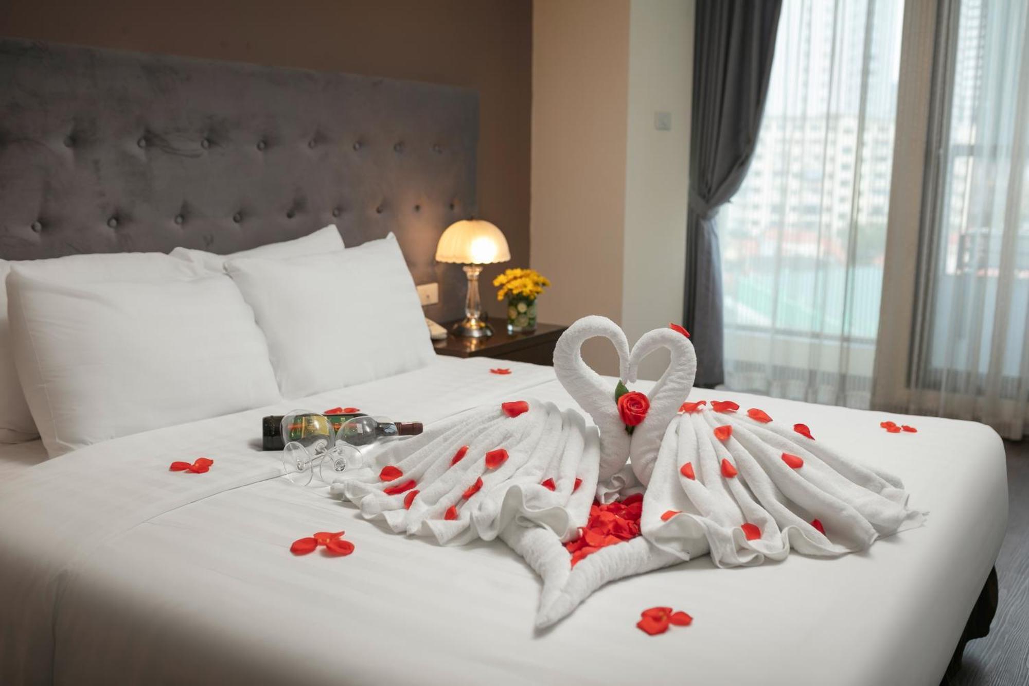 Brilliant Me Tri Hotel & Spa Hanoi Exterior foto