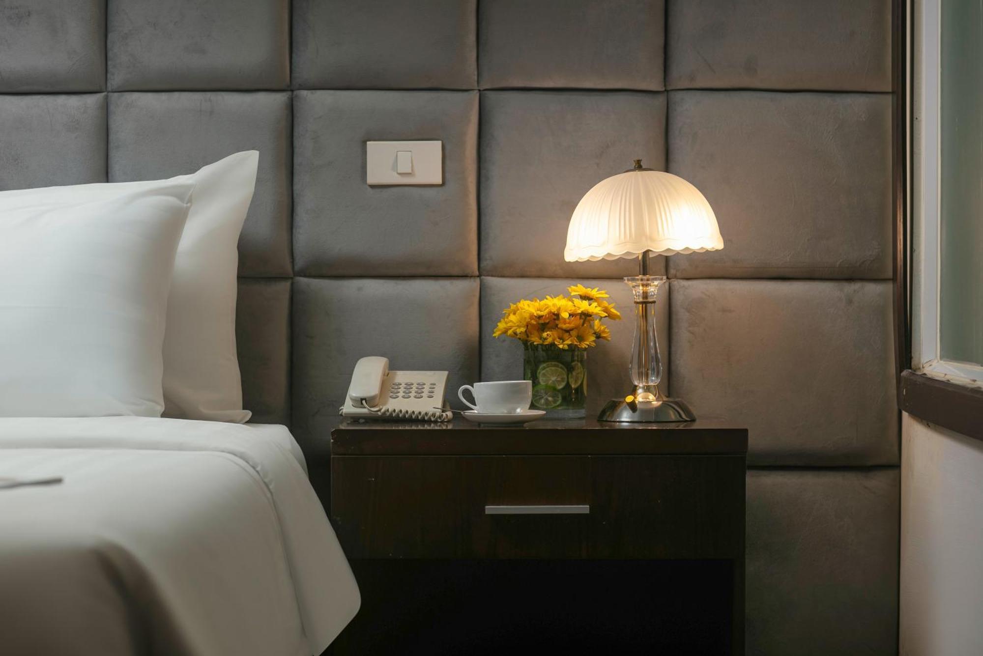 Brilliant Me Tri Hotel & Spa Hanoi Exterior foto