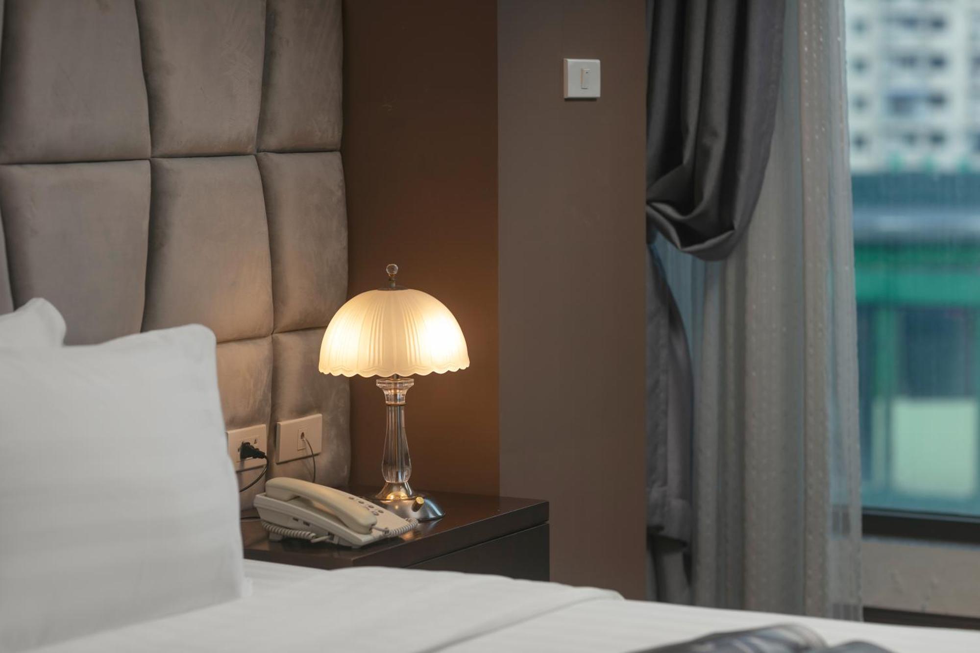 Brilliant Me Tri Hotel & Spa Hanoi Exterior foto