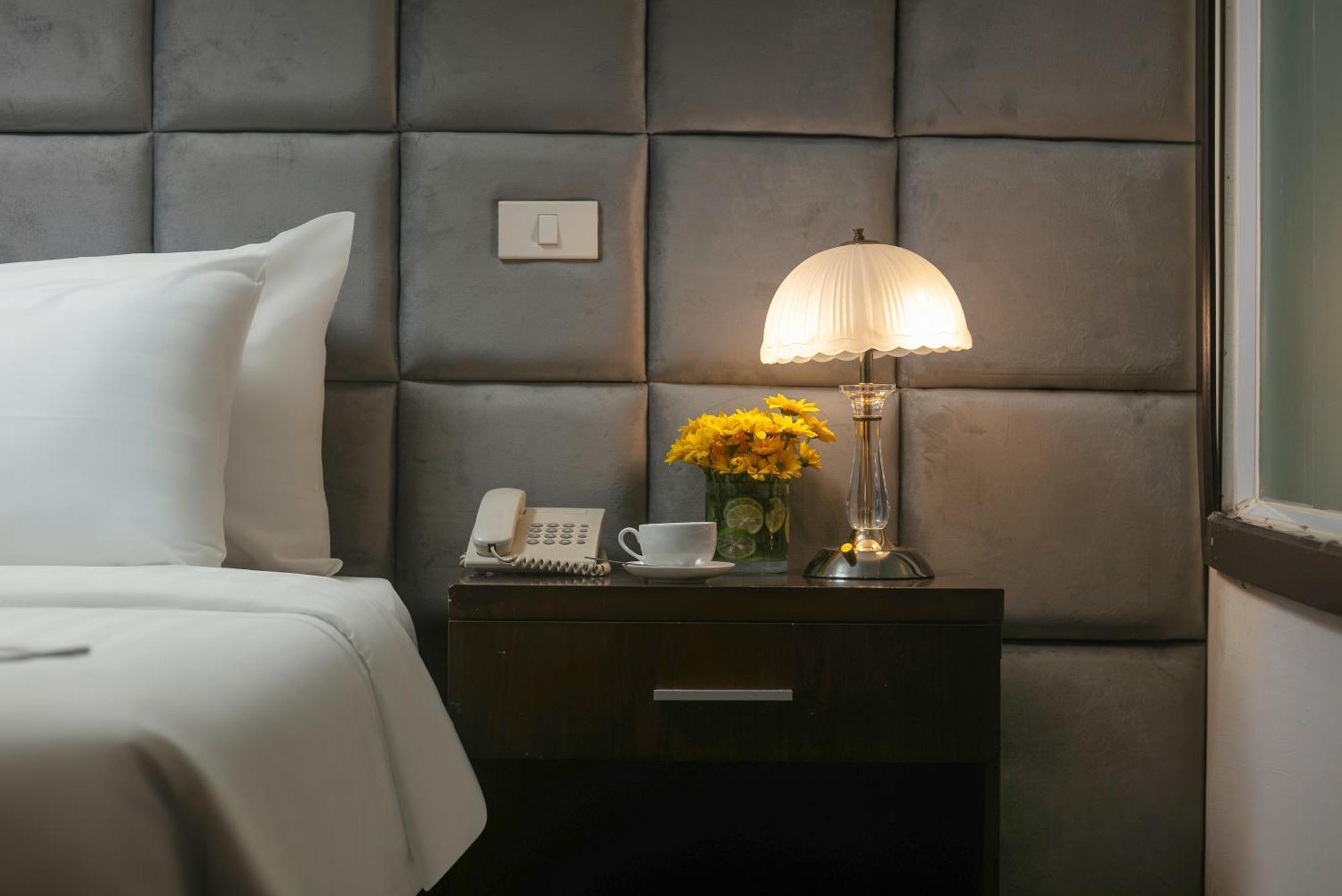 Brilliant Me Tri Hotel & Spa Hanoi Exterior foto